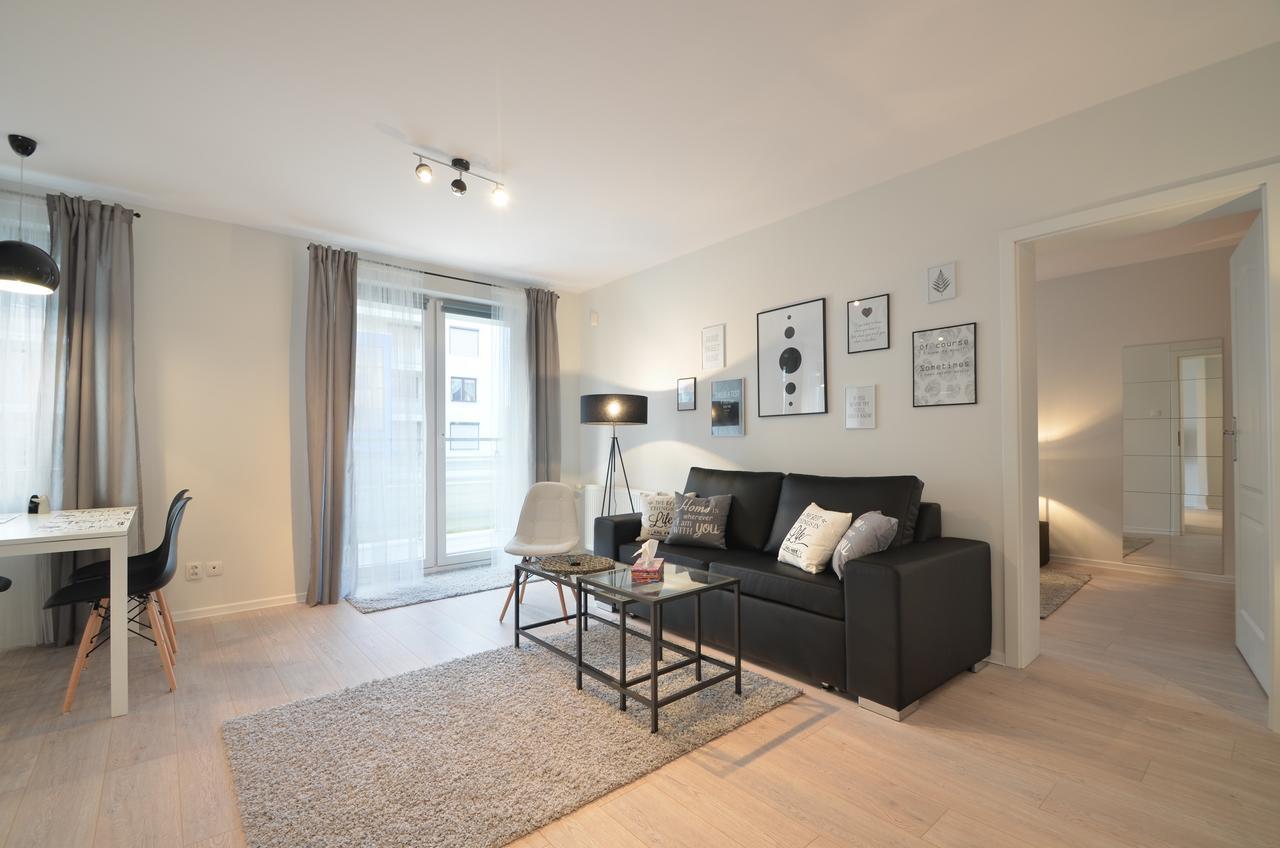 Apartamenty-Plaza Kolobřeh Exteriér fotografie